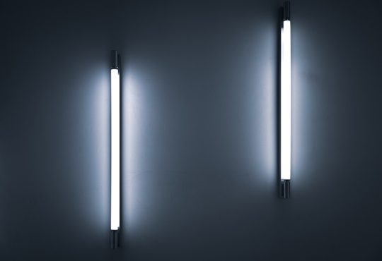 Photo natural light and artificial light